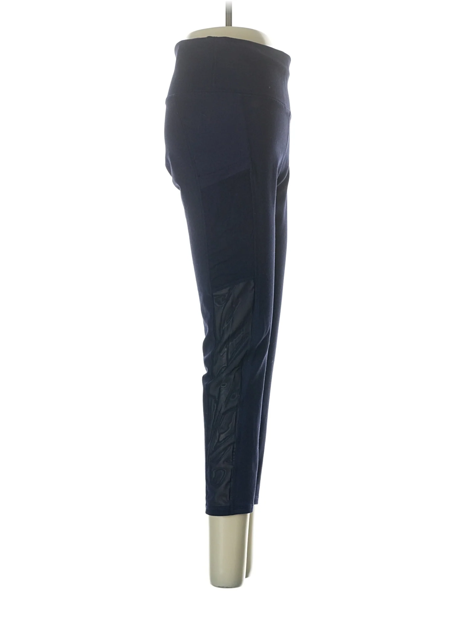 Active Pants - Image 3