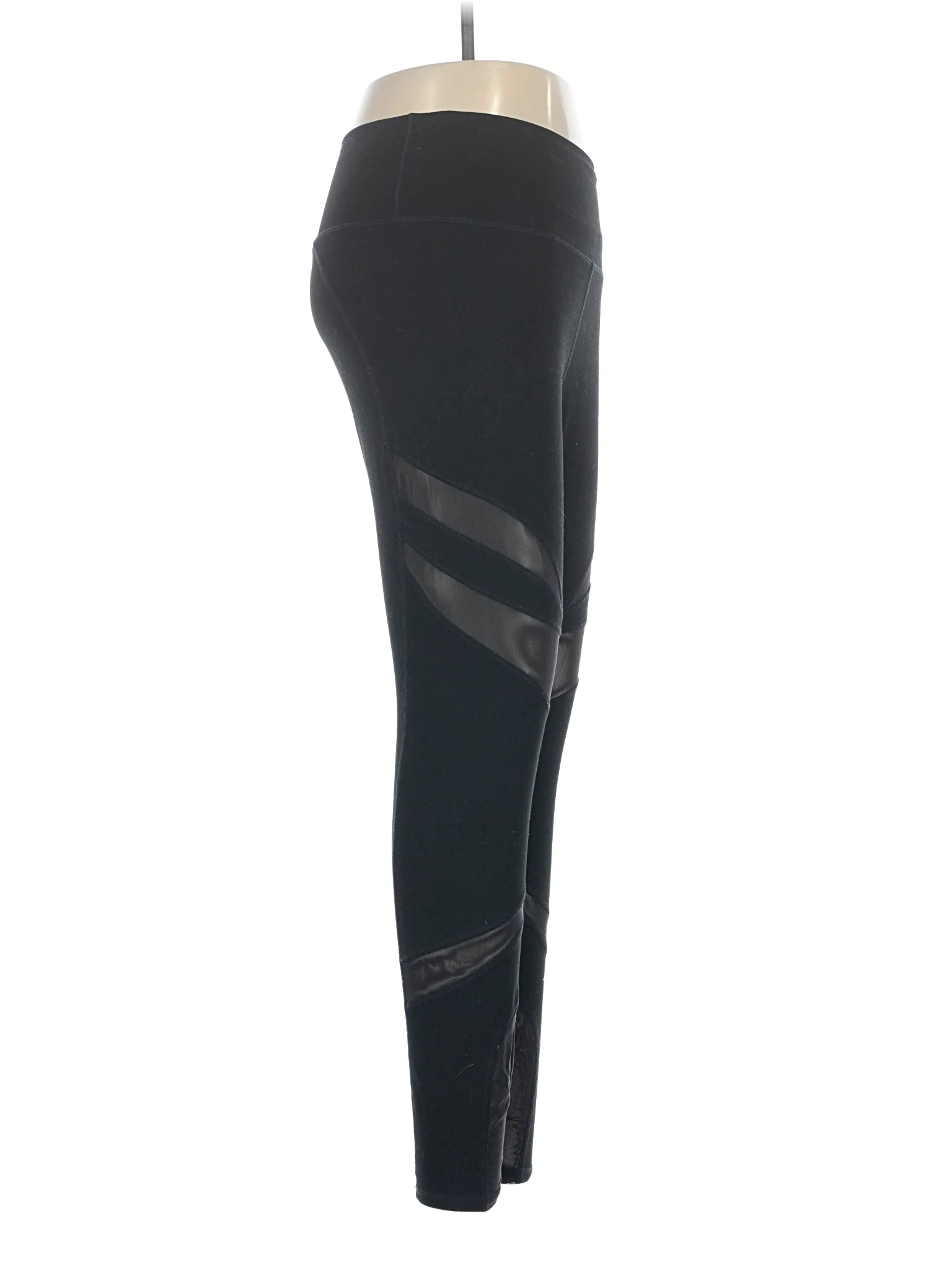 Active Pants - Image 3