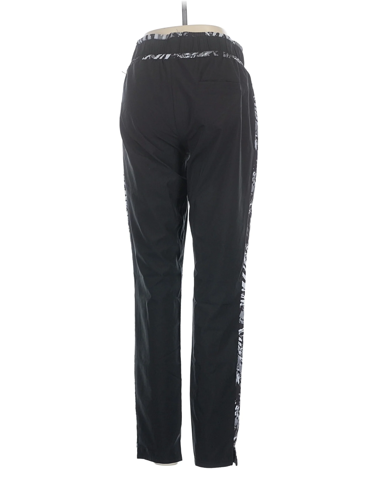 Active Pants - Image 2