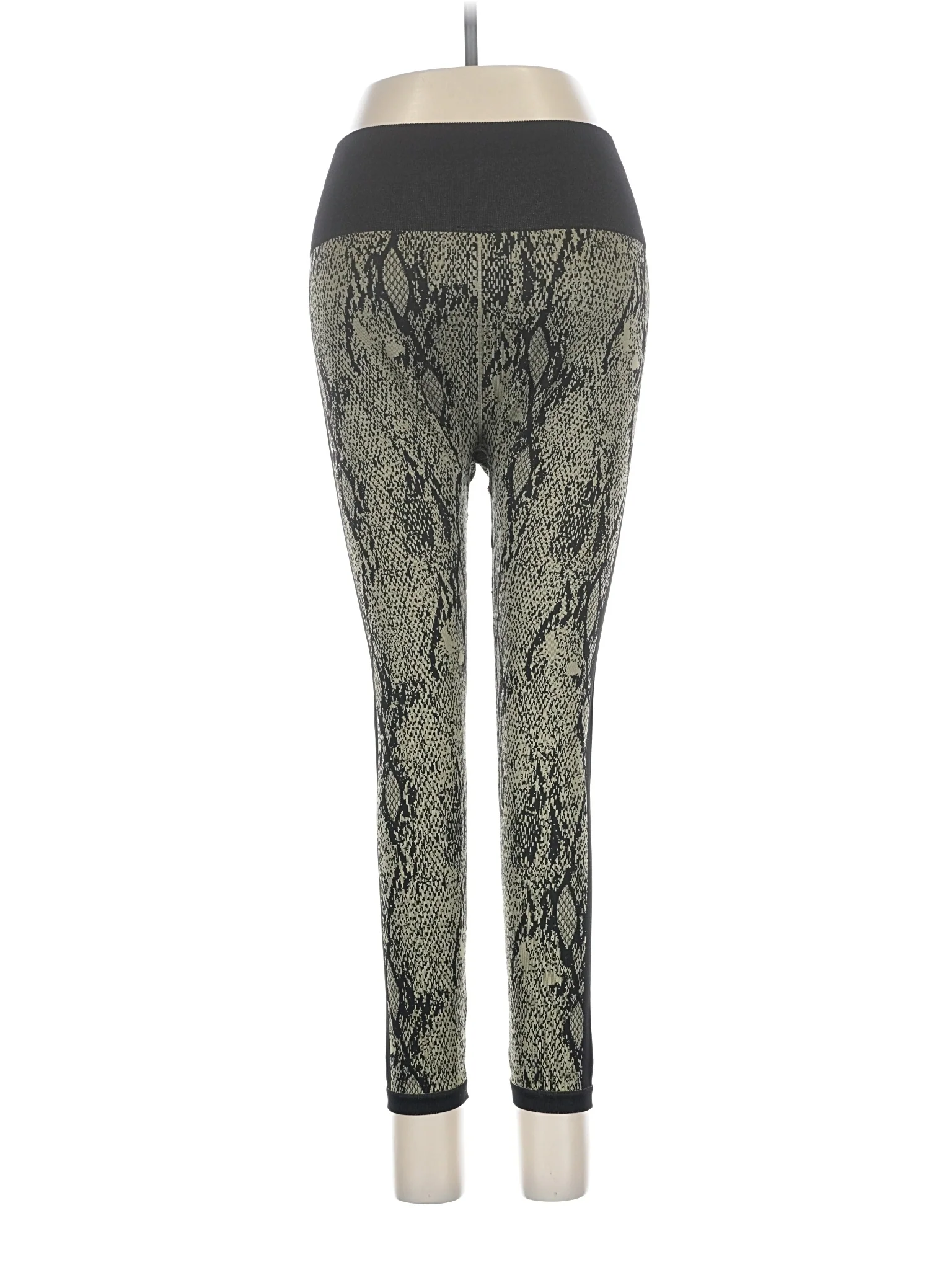 Active Pants - Image 2