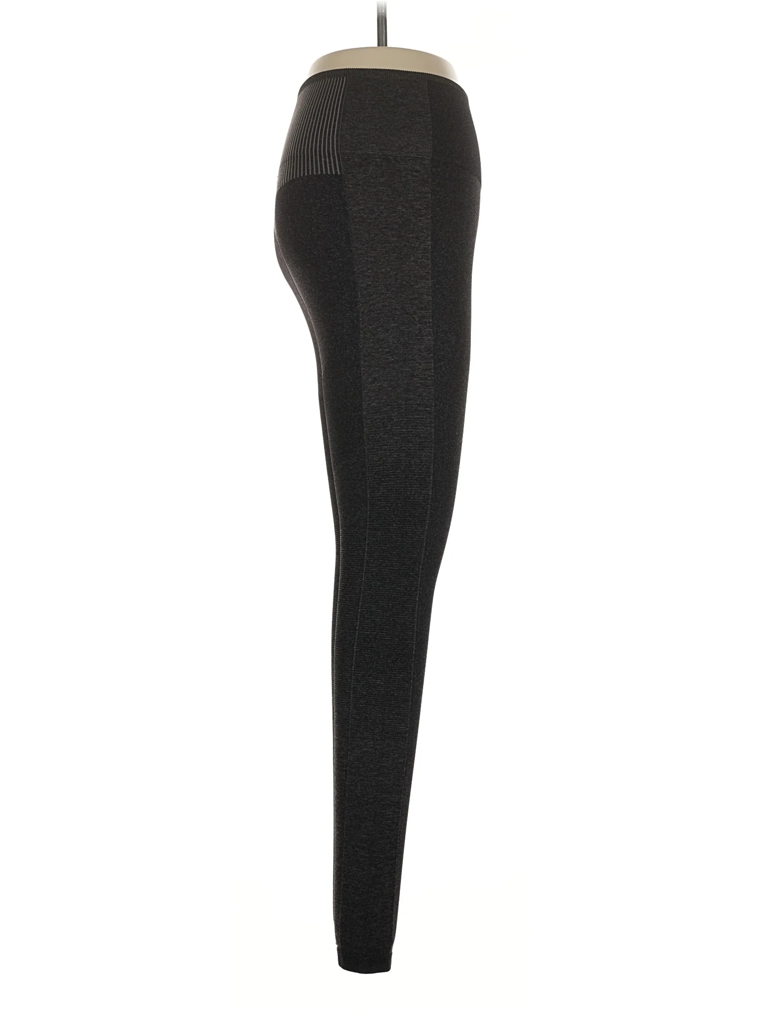 Active Pants - Image 3