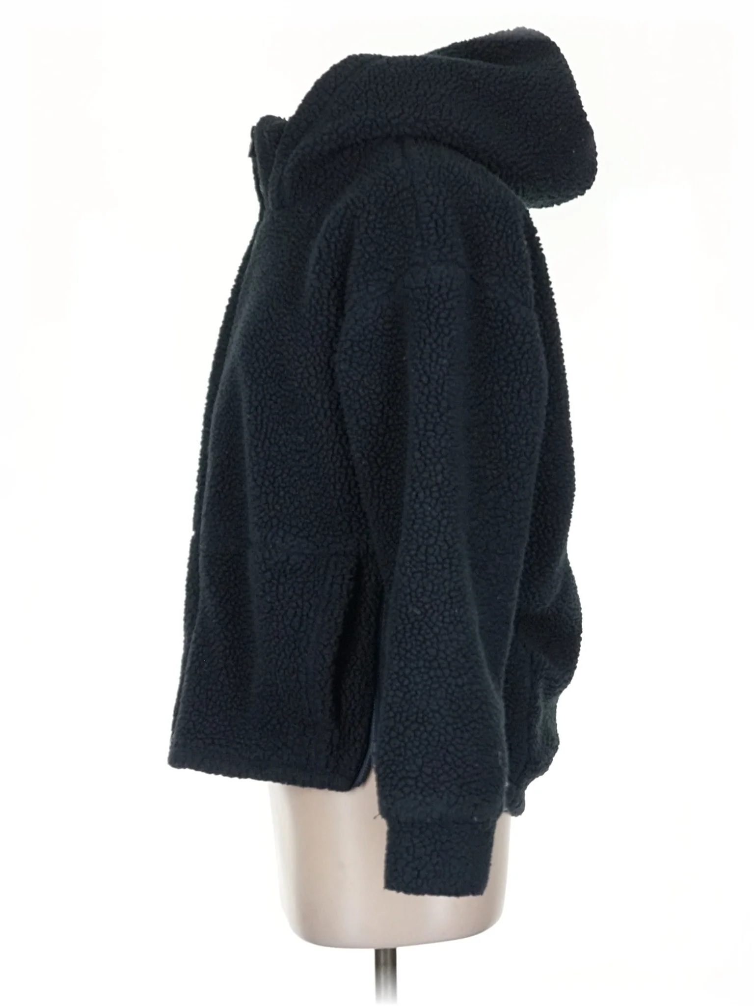 Fleece - Image 4
