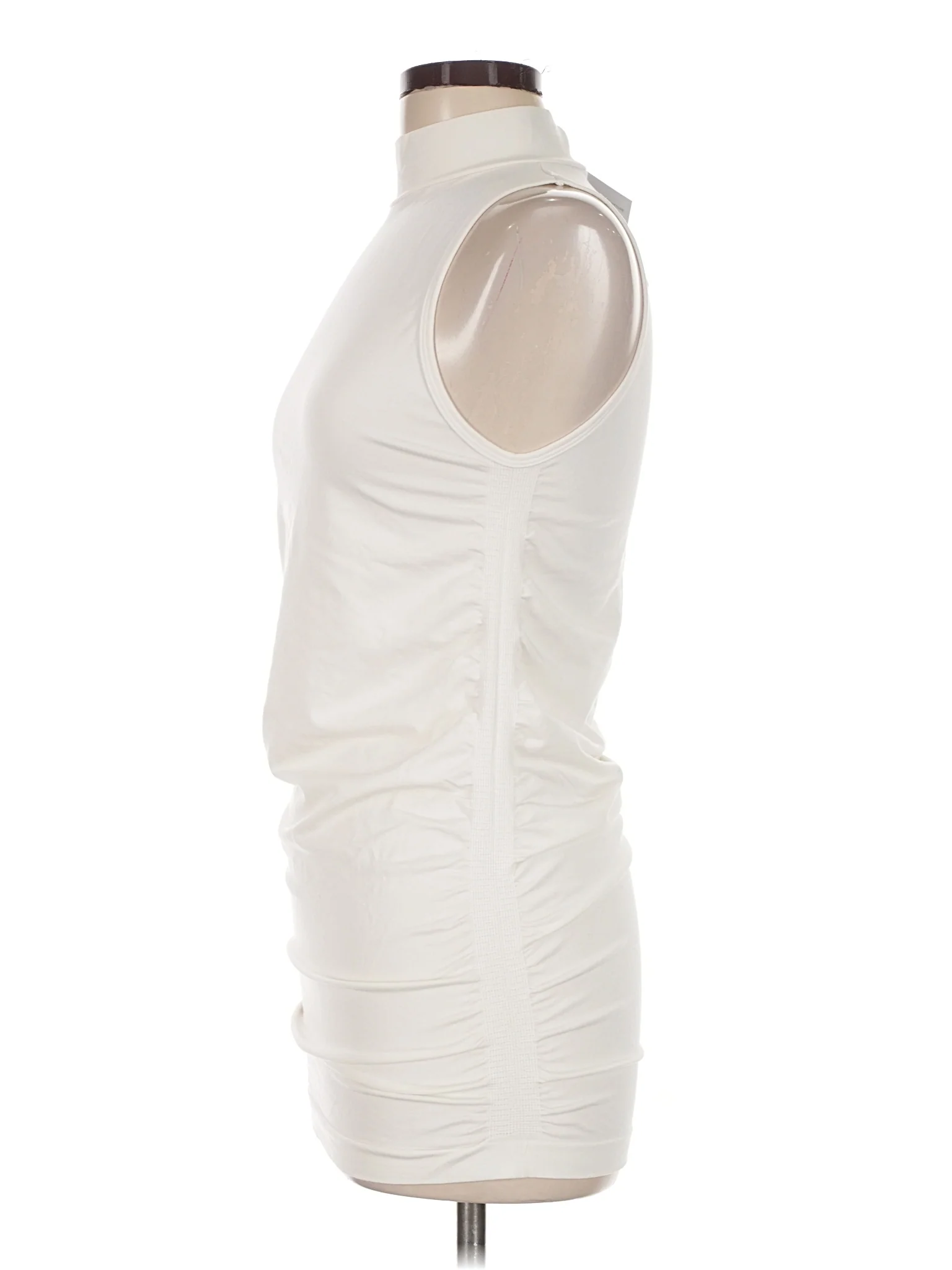 Sleeveless Turtleneck - Image 4