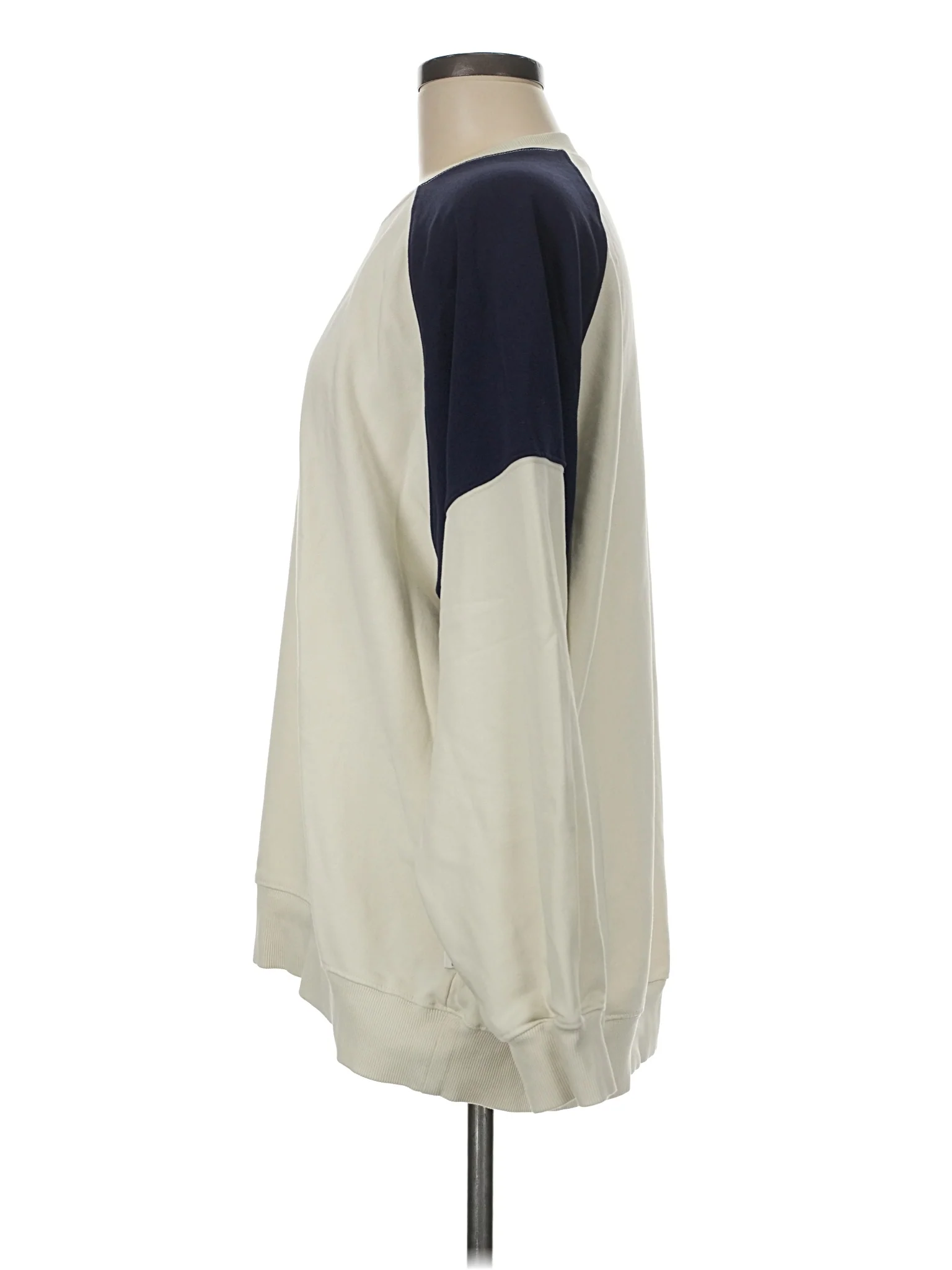 Sweatshirt - Image 4